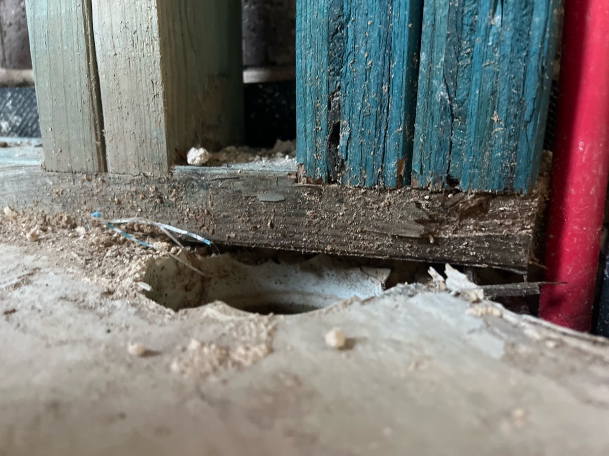 A second overhang recorded, Marsden Park